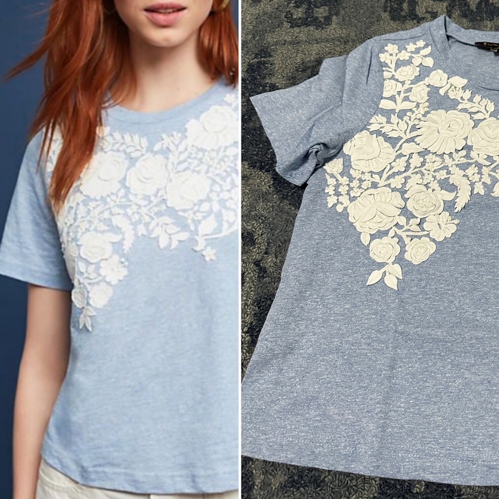 Anthropologie - Pankaj and Nidhi - white floral aplique blue tshirt size XSP